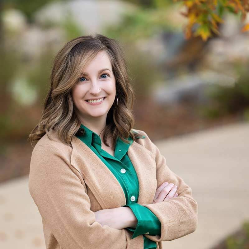 Step-Stone-Counseling-mental-health-counselor-Lori-face